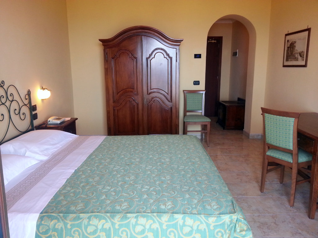Prenota il tuo albergo a Zafferana Etnea | Hotel Primavera dell'Etna